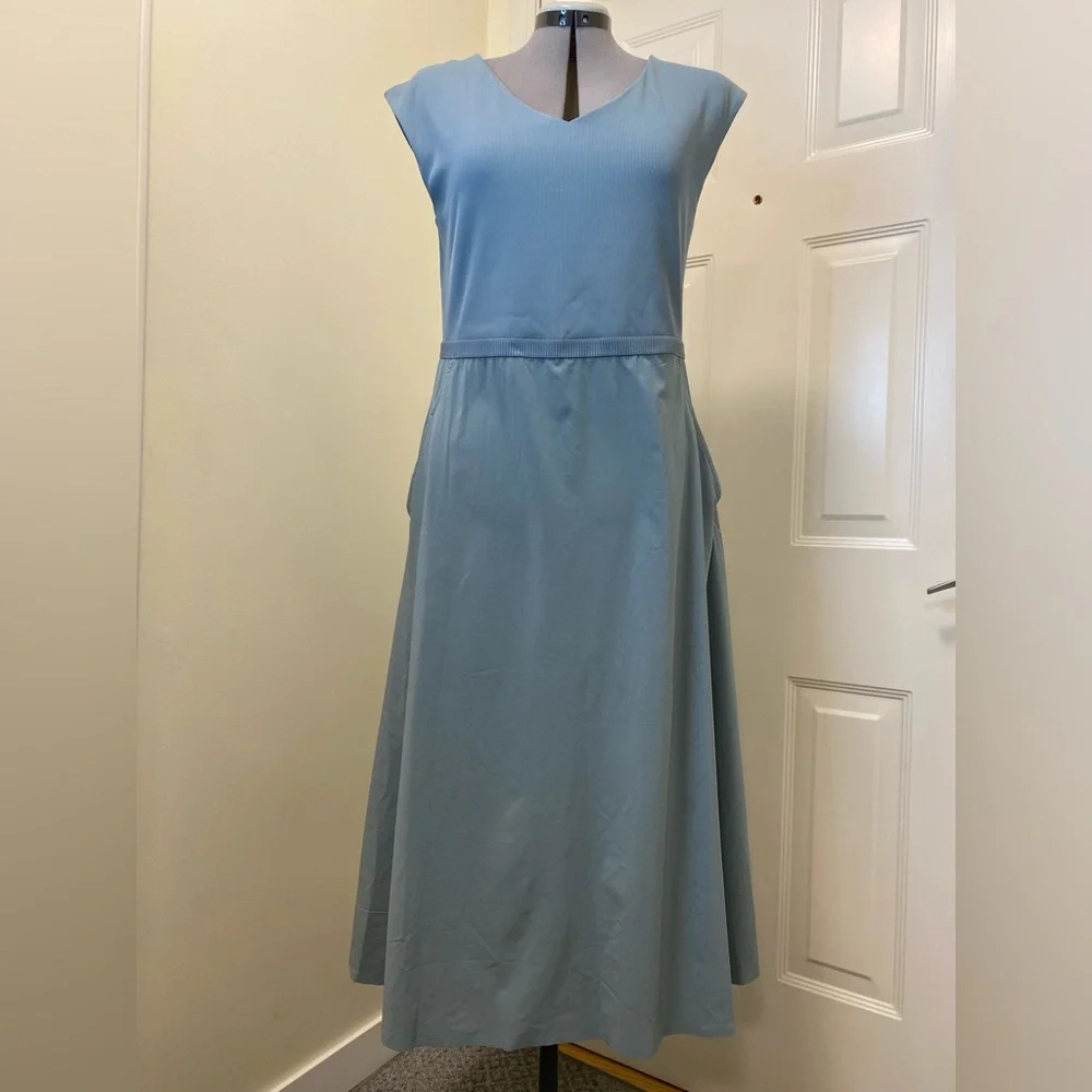 Athleta Ryder Women’s Minimalist Grey Green Dress size XL - Picture 2 of 10